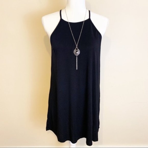 Forever 21 Tops - 🌹3/$20🌹F21 Black Dressy Super Soft Spaghetti Top